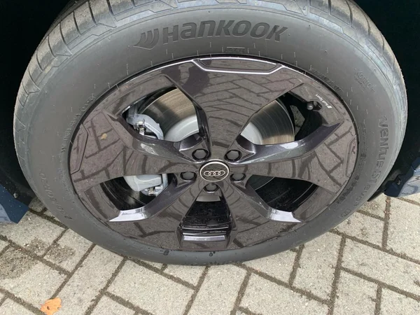 AUDI Q4 e-tron (2026) — foto 10 van 18