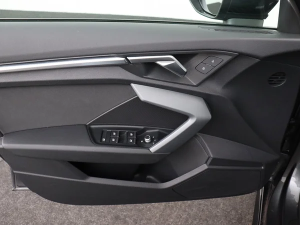 AUDI A3 Sportback (2025) — foto 9 van 18