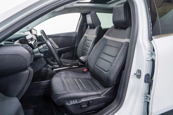 Citroen E-C4 X (2023) — foto 5 van 50