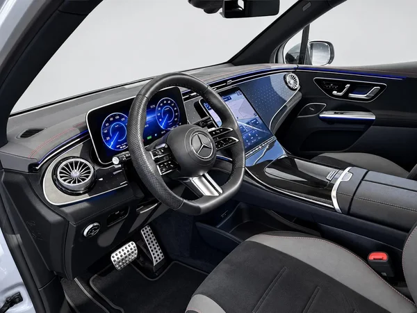 Mercedes-Benz EQE (2024) — foto 2 van 26