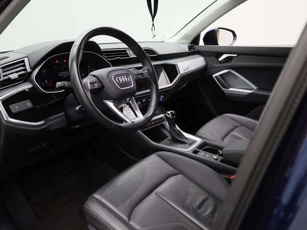 Audi Q3 (2022) — foto 8 van 38