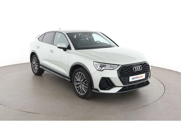 Audi Q3 (2024) — foto 14 van 16