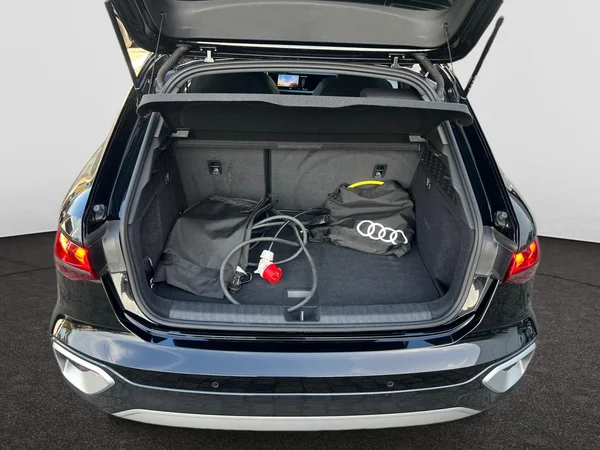 AUDI A3 Allstreet PHEV (2025) — foto 11 van 24
