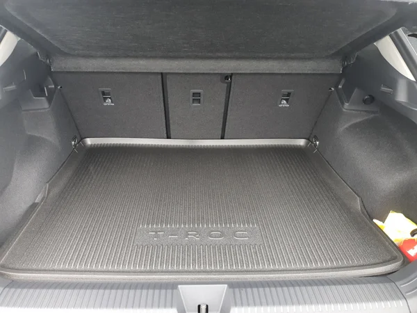 VOLKSWAGEN T-Roc (2026) — foto 3 van 12