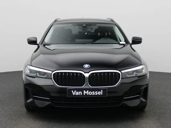 BMW 5 Reeks (2022) — foto 23 van 47
