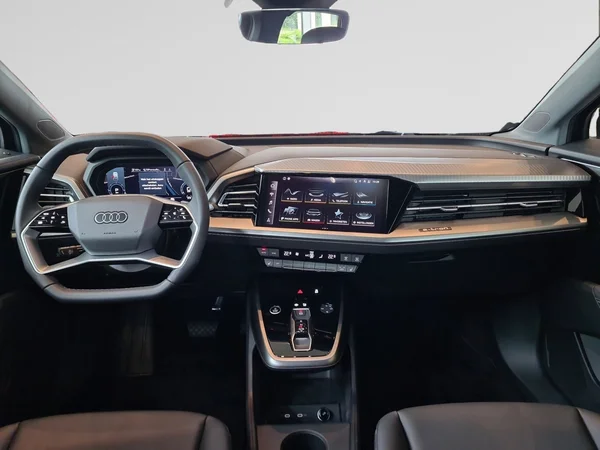 AUDI Q4 e-tron (2025) — foto 16 van 18