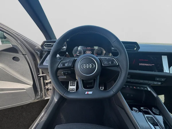 AUDI A3 Sedan (2025) — foto 14 van 24