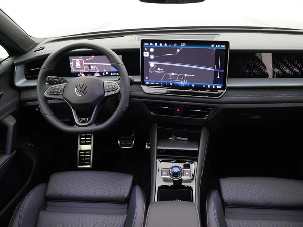 VOLKSWAGEN Tayron eHybrid (PHEV) (2026) — foto 14 van 24