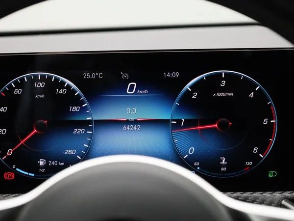 Mercedes-Benz A-Klasse (2021) — foto 41 van 42
