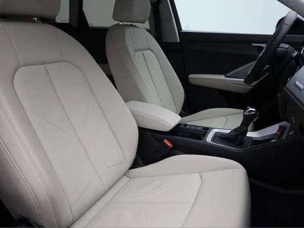 AUDI Q3 (2021) — foto 19 van 24