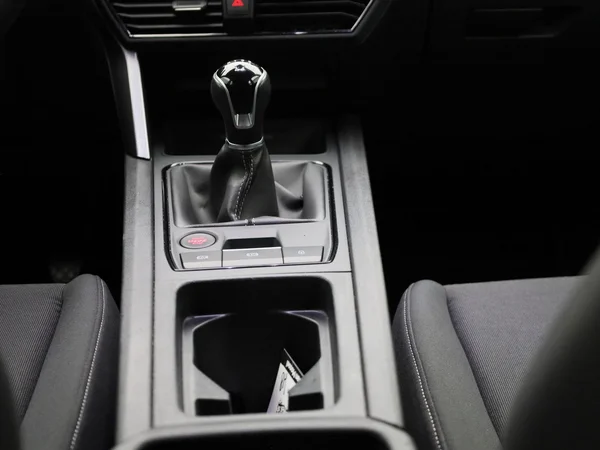 SEAT Leon (2022) — foto 2 van 42