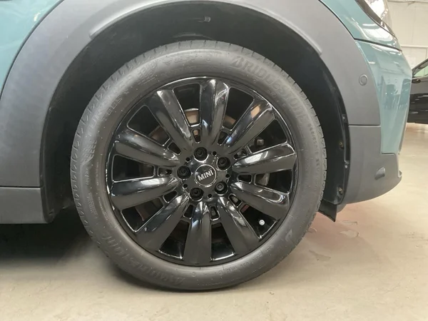 MINI Mini Countryman PHEV (F60 LCI) (2021) — foto 17 van 24