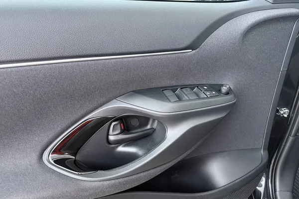 Toyota Yaris Cross Hybrid (HEV) (2025) — foto 8 van 17