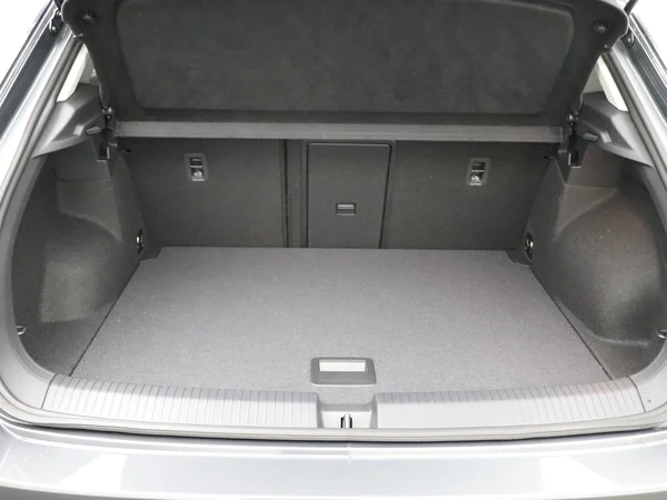 VOLKSWAGEN T-Roc (2024) — foto 15 van 25