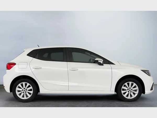 SEAT Ibiza 5P/D (2022) — foto 9 van 15