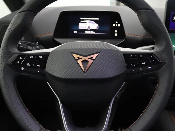 CUPRA Born (2026) — foto 3 van 15