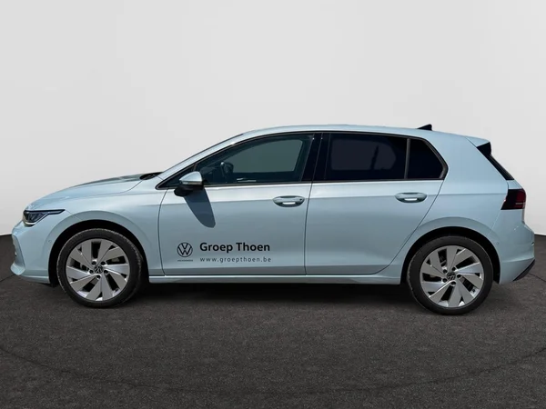 VOLKSWAGEN Golf VIII (2025) — foto 24 van 24
