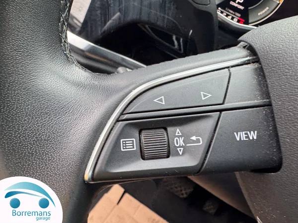 Audi Q3 (2022) — foto 28 van 55