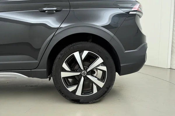Volkswagen Taigo (2025) — foto 15 van 18