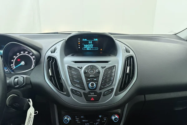 Ford B-max (2017) — foto 3 van 22