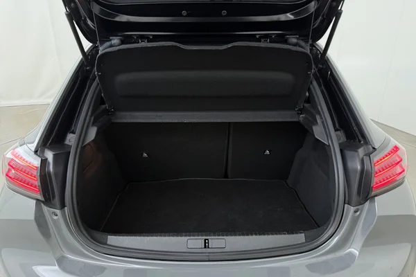Peugeot 208 (2024) — foto 21 van 25