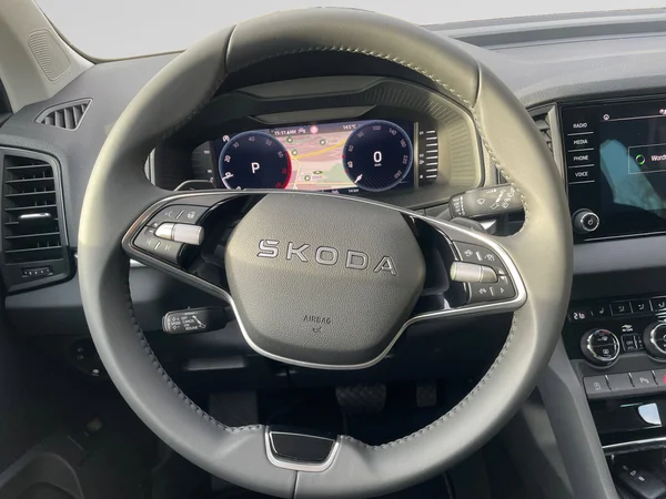 SKODA Karoq (2025) — foto 5 van 24