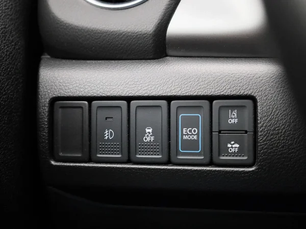 Suzuki Grand Vitara (2023) — foto 25 van 39