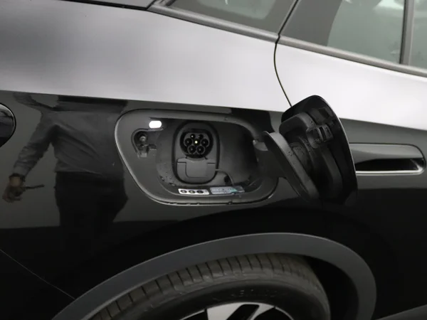 VOLKSWAGEN ID.4 (2025) — foto 5 van 21