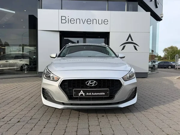 Hyundai I30 (2019) — foto 12 van 24