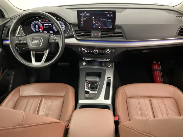 AUDI Q5 (2021) — foto 5 van 36