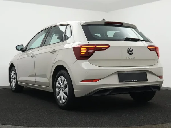 Volkswagen Polo (2024) — foto 6 van 23