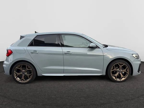 AUDI A1 Sportback (2022) — foto 18 van 19