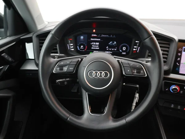 AUDI A1 Sportback (2022) — foto 3 van 27