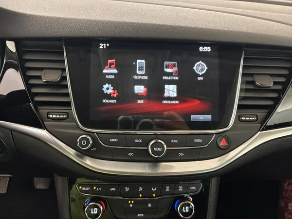 OPEL Astra Sports Tourer (2019) — foto 7 van 27