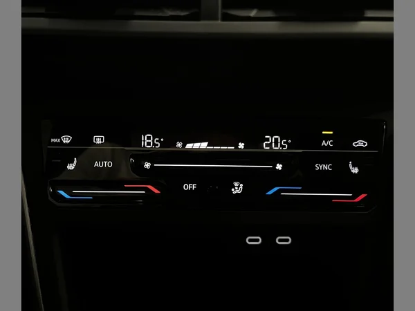 VOLKSWAGEN Polo (2023) — foto 7 van 16
