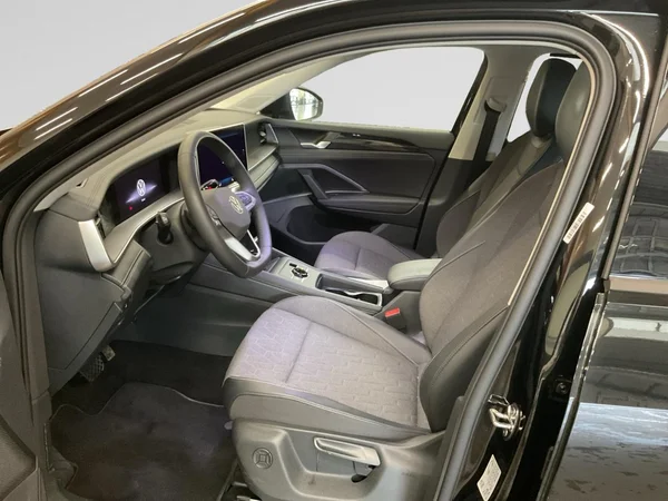 VOLKSWAGEN Tayron (2025) — foto 21 van 21