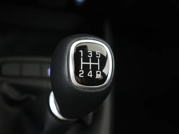 HYUNDAI i10 (2025) — foto 4 van 25