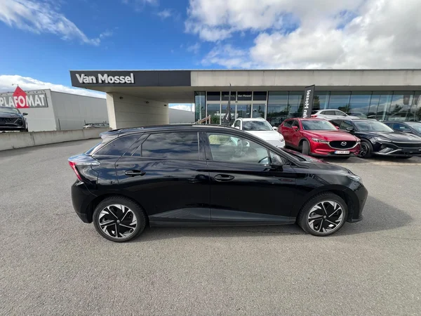 MG MG4 (2023) — foto 8 van 14