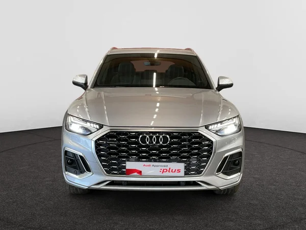 AUDI Q5 Sportback PHEV (2024) — foto 22 van 23