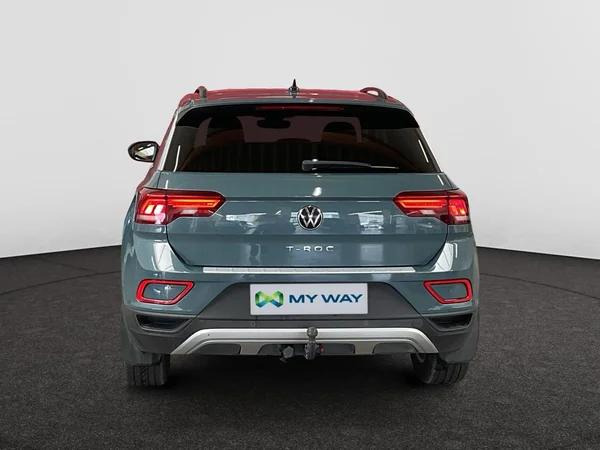 VOLKSWAGEN T-Roc (2022) — foto 17 van 22