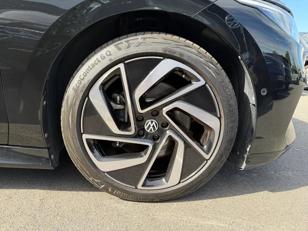 VOLKSWAGEN ID.7 Tourer (2024) — foto 17 van 24