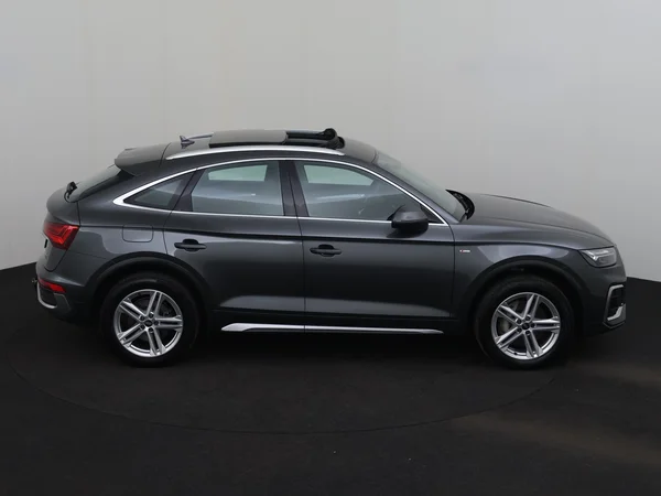 AUDI Q5 (2022) — foto 29 van 33