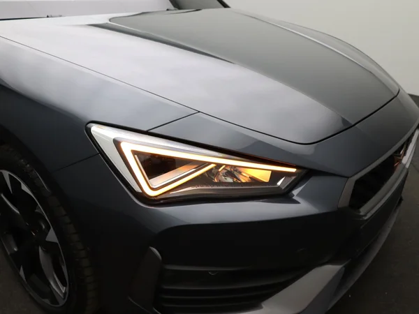 CUPRA Leon ST (2025) — foto 22 van 26