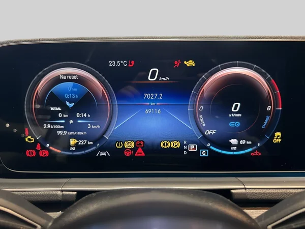 Mercedes-Benz GLE (2022) — foto 3 van 23