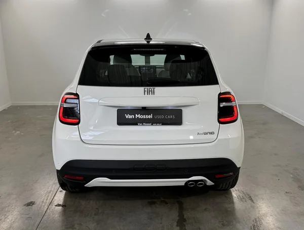 Fiat 600 (2026) — foto 18 van 21