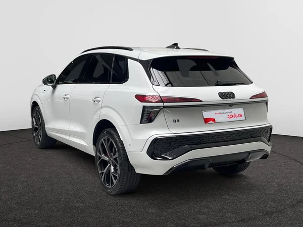 AUDI Q3 SUV e-hybrid (PHEV) (2025) — foto 9 van 16