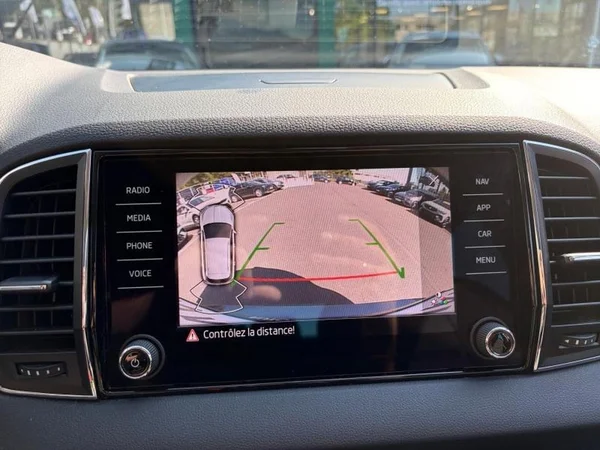 SKODA Karoq (2022) — foto 19 van 29