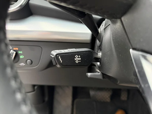 AUDI Q5 (2018) — foto 4 van 17