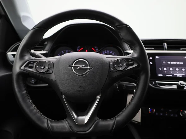 Opel Corsa (2023) — foto 37 van 37