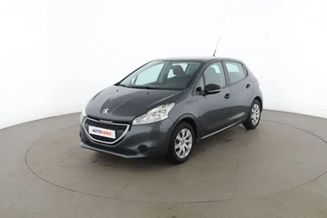Peugeot 208 c83e1320-343e-415a-85e1-10c694486ce7